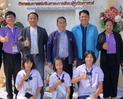 ผอ.สพป.อุตรดิตถ์ เขต 2 และคณะฯ ร่วมให้กำลังใจ คณะครู  นักเรียน ที่เป็นตัวแทนในการแข่งขันศิลปหัตถกรรมนักเรียน ระดับชาติ ครั้งที่ 70 ปีการศึกษา 2565 ภาคเหนือ ณ จังหวัดน่าน 