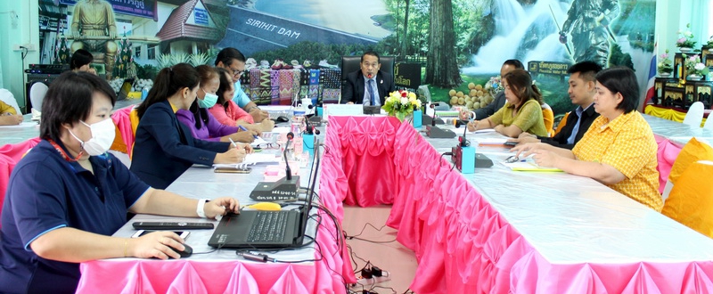 ประชุมเตรียมความพร้อมก่อนเปิดภาคเรียนที่ 1 ปีการศึกษา 2566 สำนักงานเขตพื้นที่การศึกษาประถมศึกษาอุตรดิตถ์ เขต 2 ผ่านแอปพลิเคชัน ZOOM