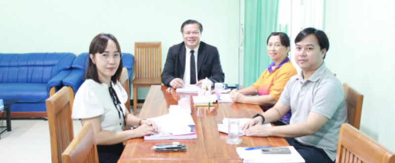 ประชุมคณะกรรมการประเมินผลงาน เพื่อเลื่อนและแต่งตั้งข้าราชการครูและบุคลากรทางการศึกษา ตำแหน่งบุคลากรทางการศึกษาอื่น ตามมาตรา 38 ค. (2) ให้ดำรงตำแหน่งประเภทวิชาการ ระดับชำนาญการ สังกัดสำนักงานเขตพื้นที่การศึกษาประถมศึกษาอุตรดิตถ์ เขต 2